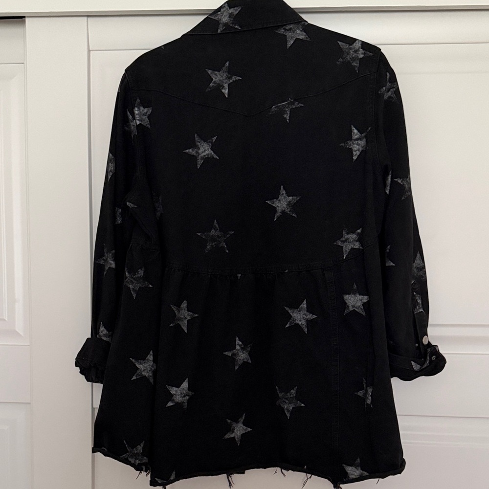 Casual Frayed Raw Hem Star Patterned Mid-long Black Peplum Denim Jacket - Picture 2 of 4